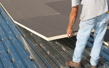 benefits of insulating Corner flat roofing